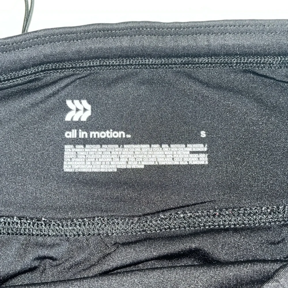 All in motion black running sport shorts s high waist zipper pocket - Picture 4 of 5